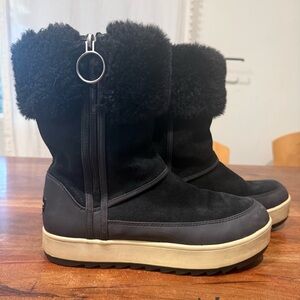 Koolaburra by UGG Tynlee Winter Boots Suede Upper Faux Fur Lined